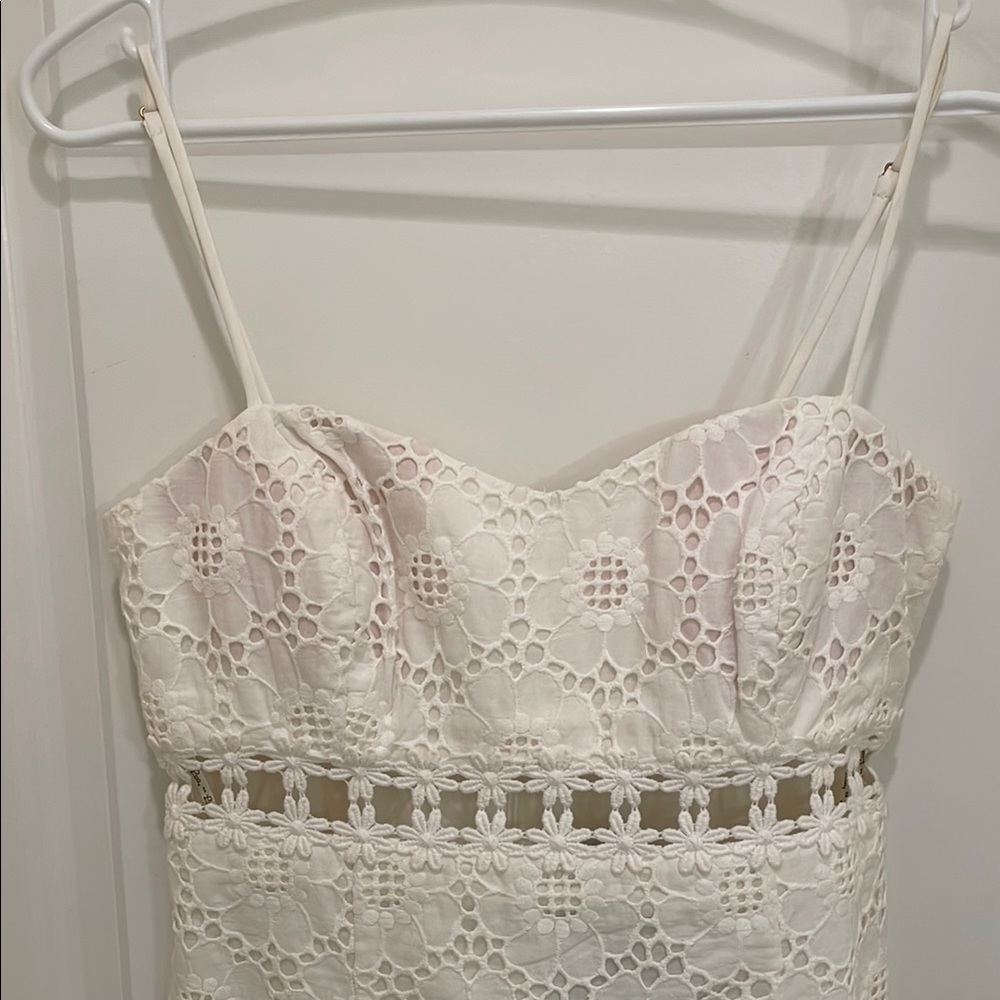 Lilly Pulitzer Sheena Dress: Creamy White Floral Lace - Picture 2 of 6